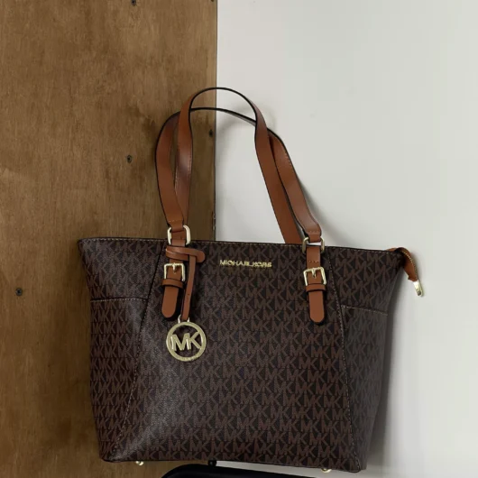 Сумка Michael Kors Charlotte Top Zip Tote Shoulder Bag коричневий