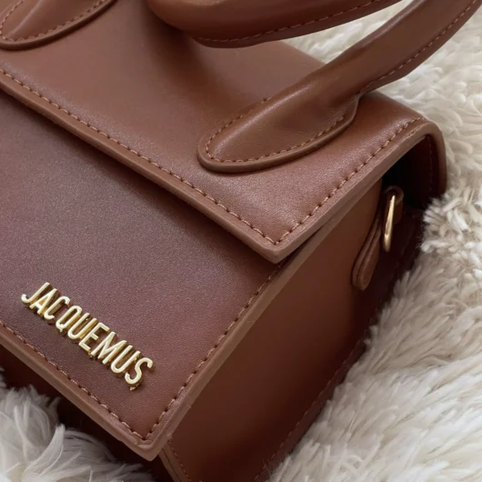 Сумка Jacquemus Premium Classic коричневий