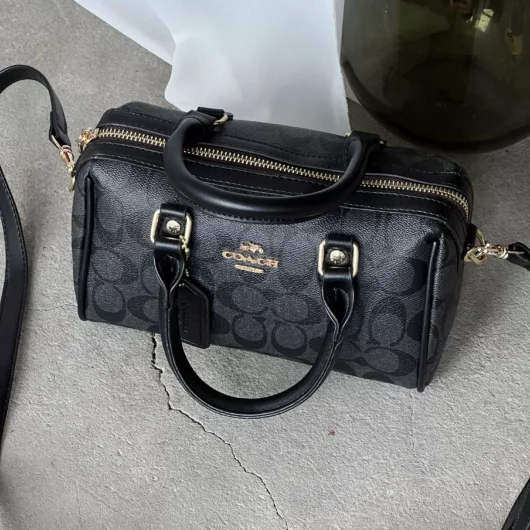 Сумка Coach Mini Rowan Crossbody  In Signature чорний
