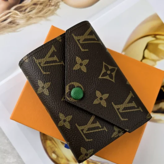 Гаманець Louis Vuitton конверт міні-  LUX якість у фірмовій коробці зелений