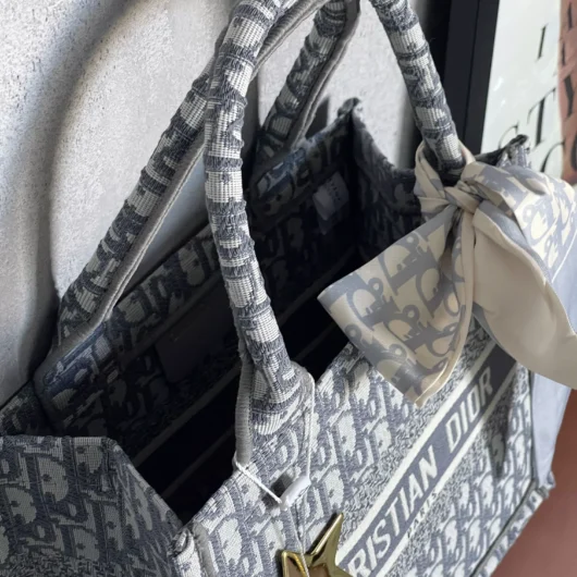 Сумка Dior шопер тканевий Medium size світло-сірий