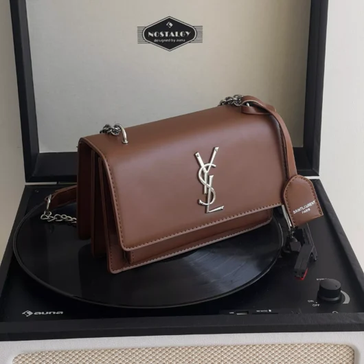 Жіноча сумочка клатч Saint Laurent гладка коричневий