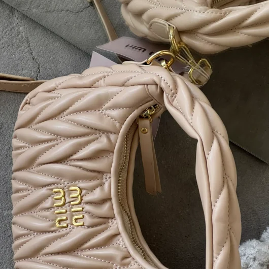 Сумка Miu Miu Wander Matelassé Nappa Leather бежевий