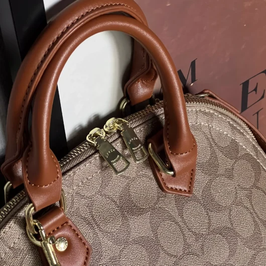Сумка Coach Mini Sierra Satchel бежевий