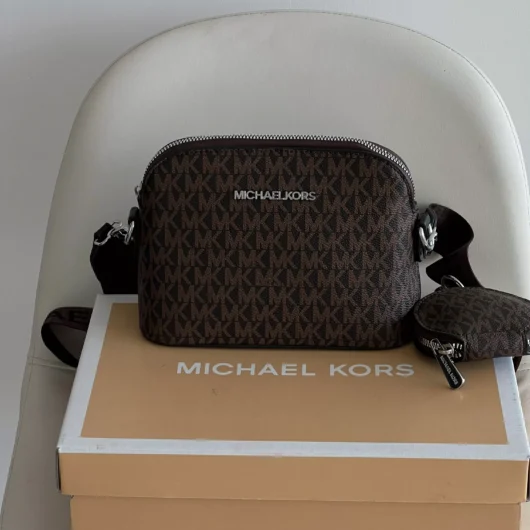 Сумка Michael Kors крос боді через плече 2в1 коричневий