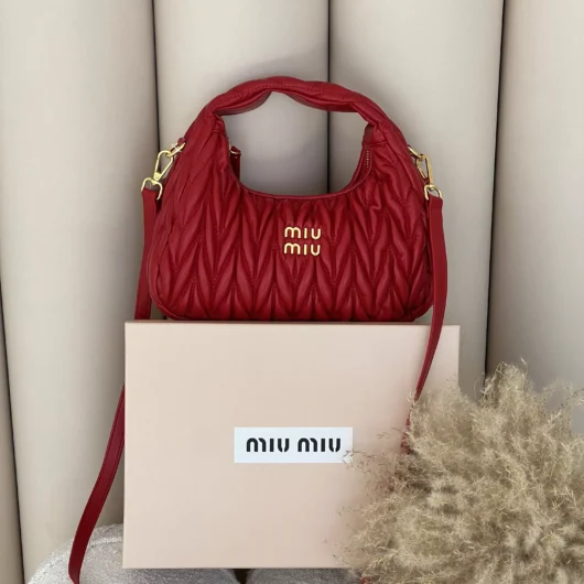 Сумка Miu Miu Wander Matelassé Nappa Leather Hobo Bag червоний