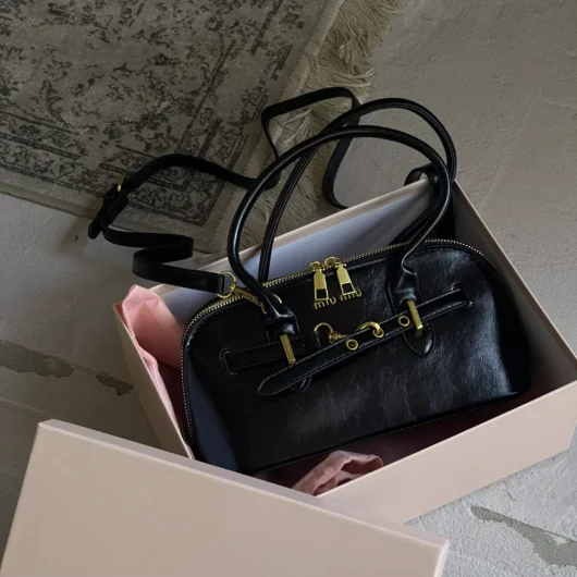 Сумка Miu Miu Aventure Nappa mini чорний