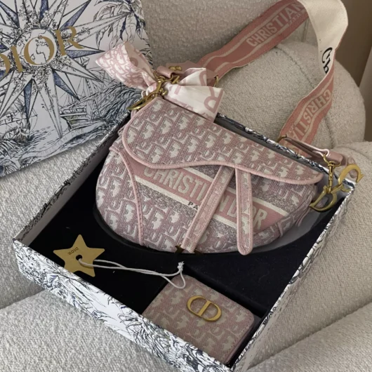 Набір подарунковий Dior Saddle — сумка сідло та кархолдер рожевий