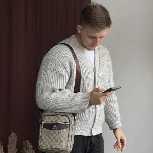 Чоловіча сумка мессенджер через плече Gucci сіро-коричневий
