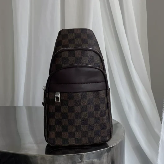 Чоловіча сумка слинг через плече Louis Vuitton коричневий в клітку