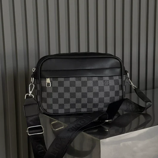 Чоловіча сумка кросс боді Graham Crossbody Louis Vuitton сірий в клітку