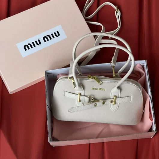 Сумка Miu Miu Aventure Nappa mini замша молочний