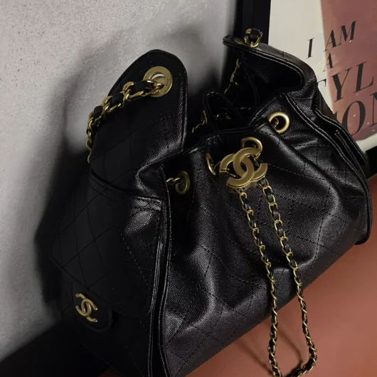 Сумка жіноча Chanel 25 Small Handbag чорний