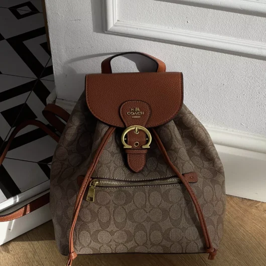 Рюкзак жіночій Coach Kleo Backpack коричнево-рижий
