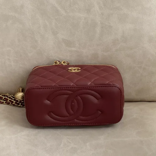 Сумка Chanel Classic Lambskin Pearl Crush Vanity Bag Premium бордовий