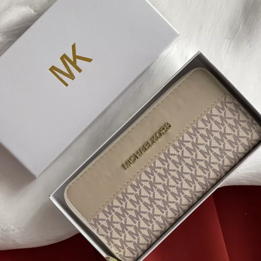 Гаманець Michael Kors Wallet  молочний