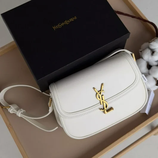 Жіноча  сумка Saint Laurent Solferino medium leather shoulder bag білий
