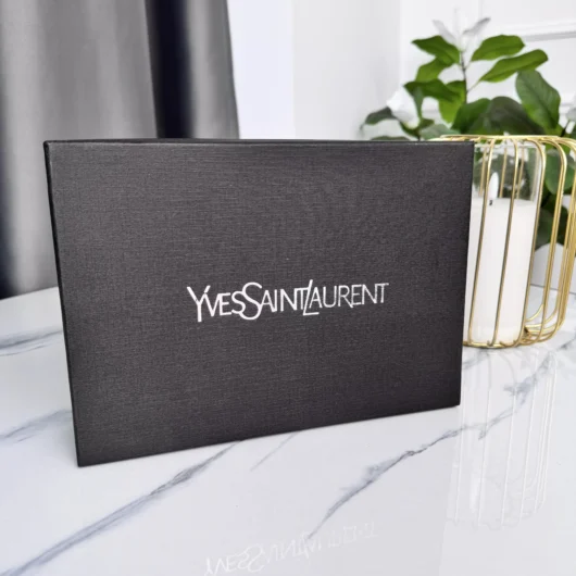 Коробка Yves Saint-Laurent маленька