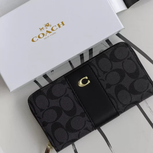 Гаманець Coach Accordion Zip Wallet чорний