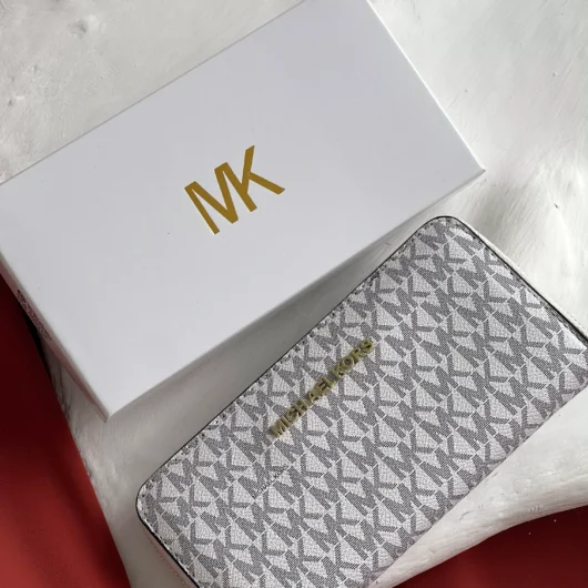 Гаманець Michael Kors великий напис білий