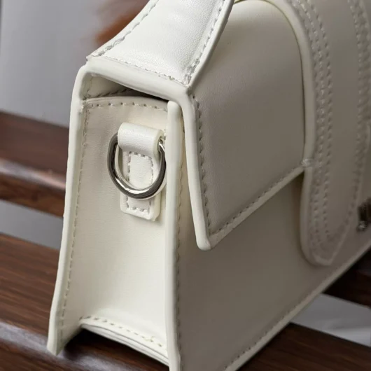 Сумка Jacquemus Le Bambino Mini Bag білий