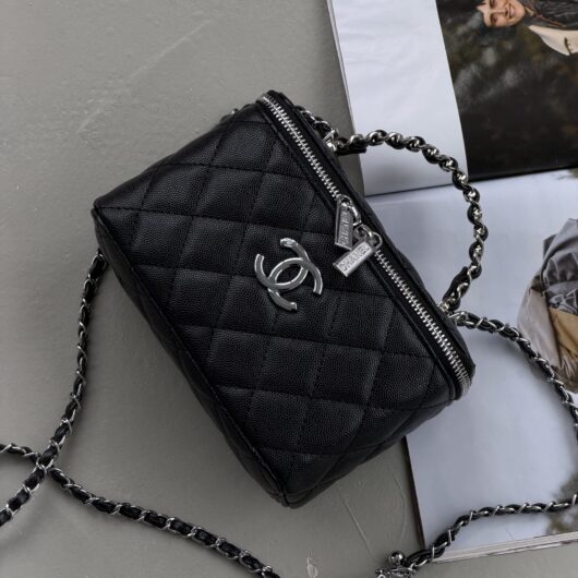 Сумка Chanel Classic Lambskin в сріблі чорний
