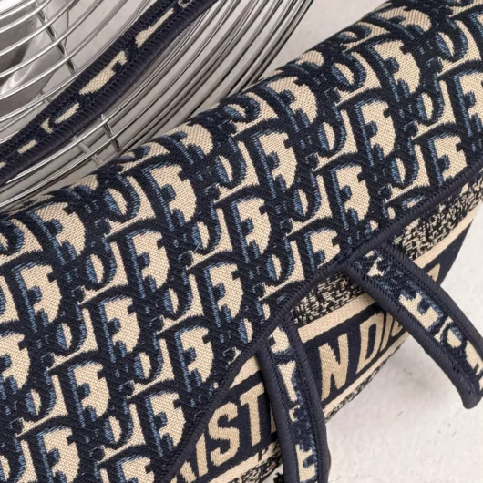 Жіноча сумка Dior Saddle Bag напис синій