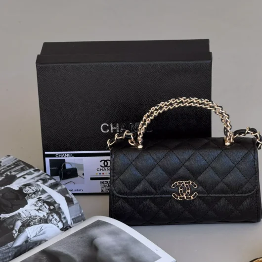 Жіноча сумка Chanel mini чорний