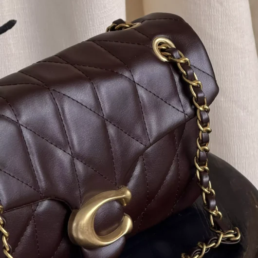 Сумка Coach Tabby Shoulder Bag 26 шоколадний