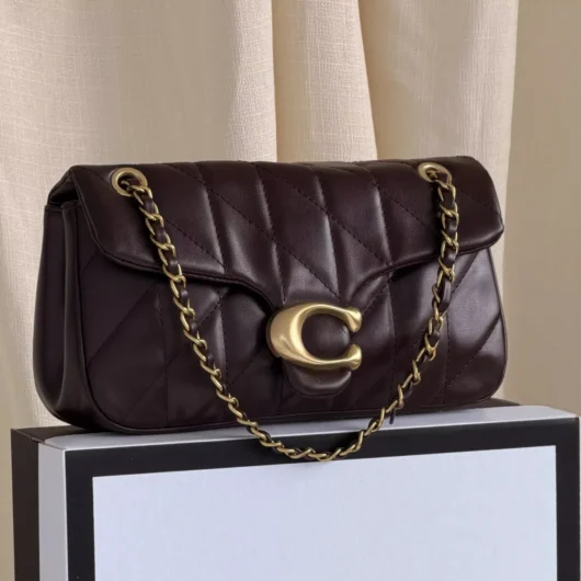 Сумка Coach Tabby Shoulder Bag 26 шоколадний