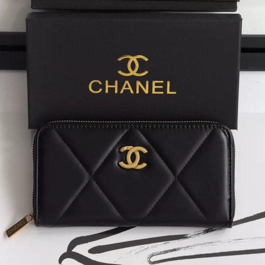 Гаманець Chanel гладкий чорний