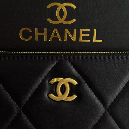 Гаманець Chanel гладкий чорний