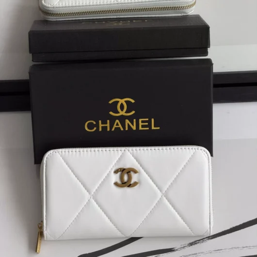 Гаманець Chanel гладкий білий