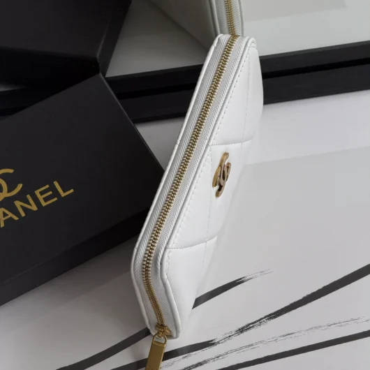 Гаманець Chanel гладкий білий