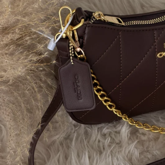 Сумка Coach Teri Shoulder Bag With Quilting шоколадний