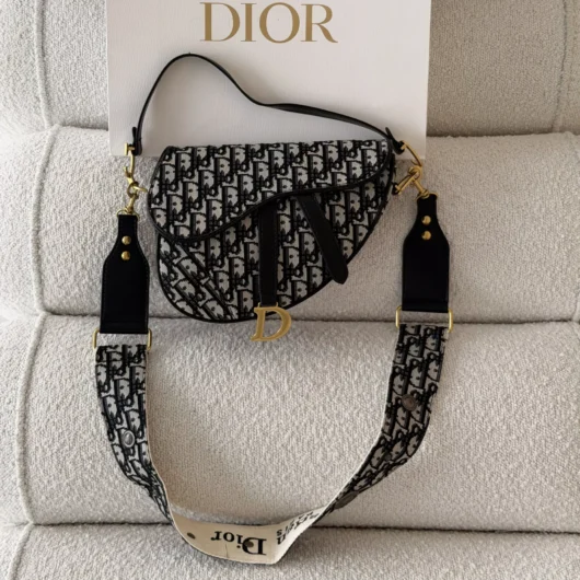 Жіноча сумка Dior Saddle Bag чорний