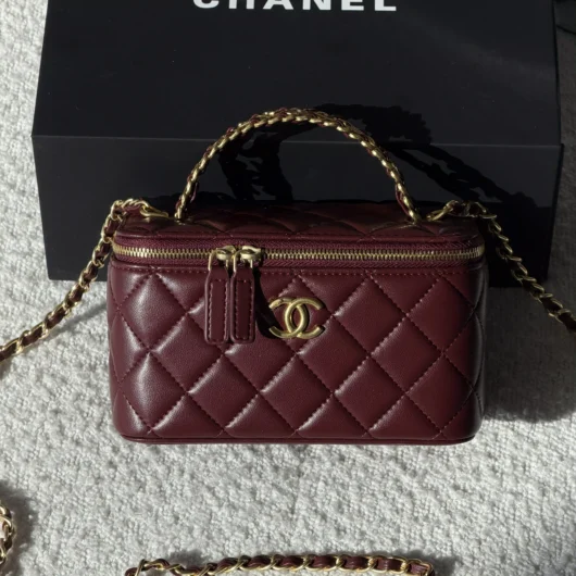 Chanel Vanity Logo Handle Premium бордовий