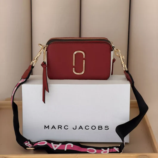 Жіноча сумка крос боді Marc Jacobs The Snapshot червоний