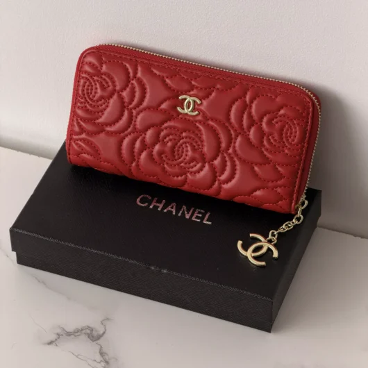Гаманець Chanel Camellia червоний