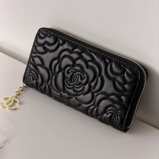 Гаманець Chanel Camellia чорний