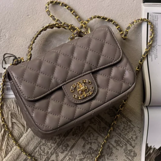 Сумка Chanel Letter Logo Top Handle Flap Wallet on Chain сірий