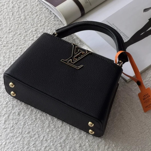 Сумка Louis Vuitton Capucines East-West Mini Premium чорний