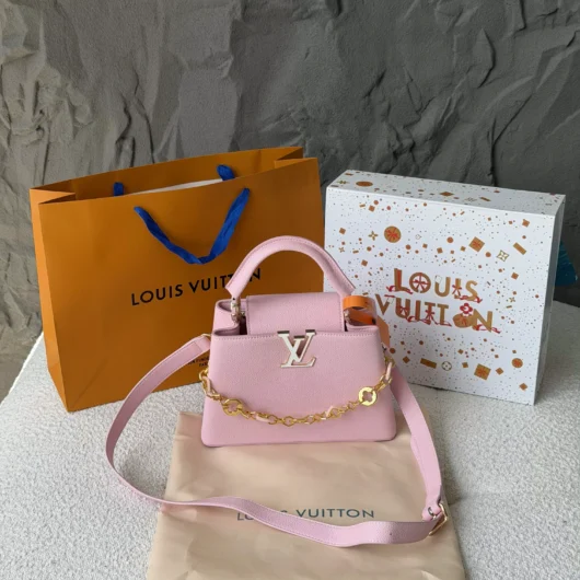 Сумка Louis Vuitton Capucines East-West Medium Premium рожевий
