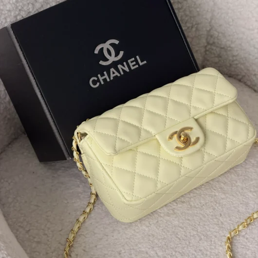 Сумка Chanel Classic Flap Mini Bag лимонний