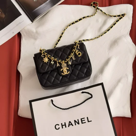 Сумка Chanel Letter Logo Top Handle Flap Wallet on Chain чорний