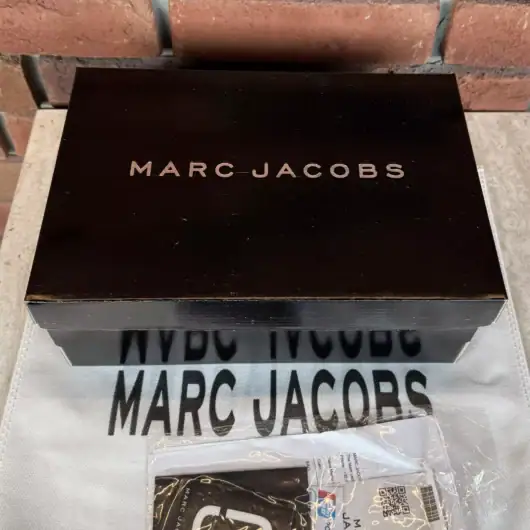 Коробка+пильник+документи маленький Marc Jacobs чорна