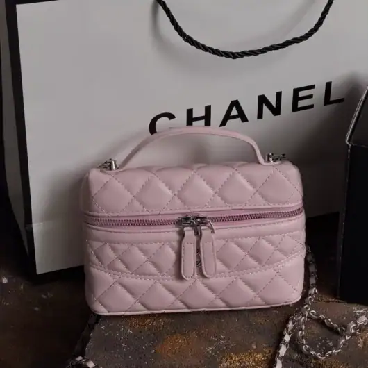 Сумочка Chanel LP 26 Vanity mini рожевий
