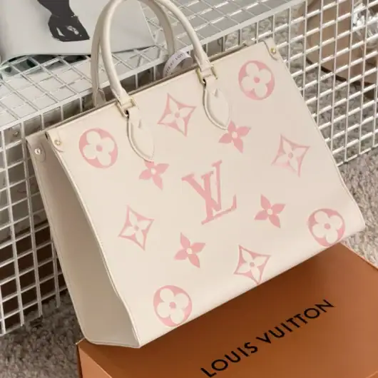 Сумка Louis Vuitton OnTheGo MM Tote Bag Premium молочно-рожевий