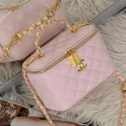 Сумка Chanel Vanity Lux Case with Mirror рожевий