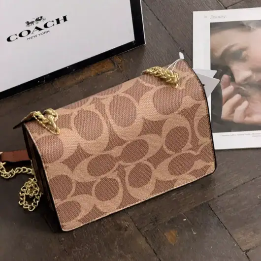 Сумка Coach Mini Klare Crossbody in Signature Canvas молочний шоколад